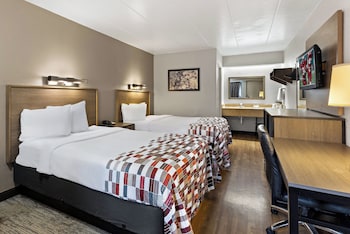 Deluxe Room, 2 Double Beds (Smoke Free)