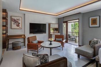 Deluxe Studio, 2 Double Beds, Pool Access, Lagoon View (Lagoon Access)