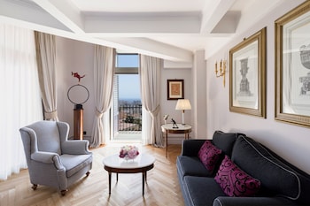 Duplex, Sea View (Prestige)