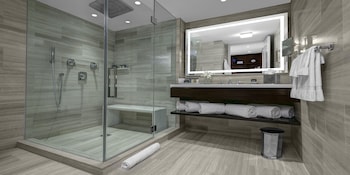Junior Suite, 1 King Bed (Walk in shower)