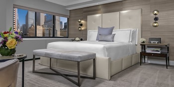 Junior Suite, 1 King Bed