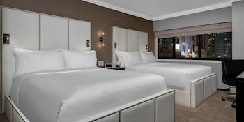 Premium Room, 2 Queen Beds (Manhattan Floor)