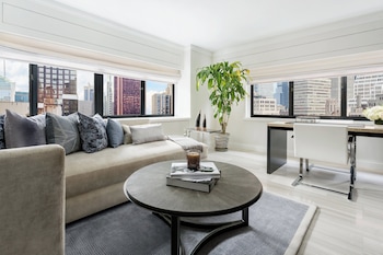Suite, 1 Bedroom (Manhattan Floor)