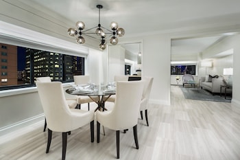 Suite, 1 Bedroom (Manhattan Floor)