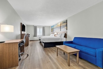 Suite, Multiple Beds, Non Smoking