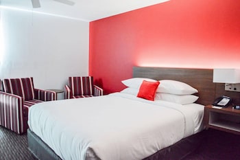 Suite, 1 King Bed, Non Smoking