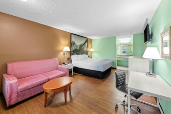 Standard Room, 1 King Bed