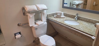 Room, 2 Queen Beds, Accessible, Non Smoking