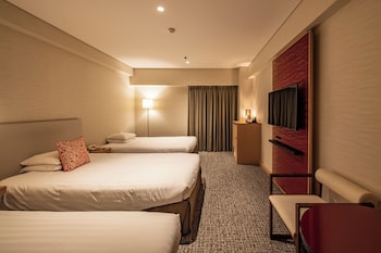 Superior Triple Room 4th floor, Non Smoking, 2beds for 1-2 people
