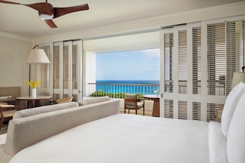 Club Ocean Front Room King, Club Lounge Access