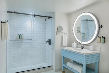 Suite, 1 Bedroom (Wild Rose Suite  King)