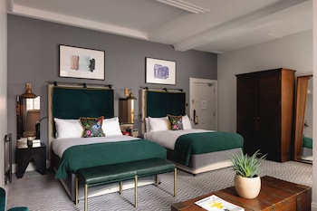 Suite, 2 King Bed