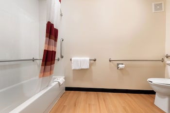 Deluxe Room, 2 Double Beds, Accessible, Non Smoking