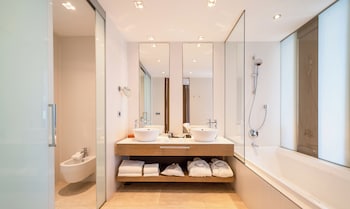 Deluxe Room, Sea View
