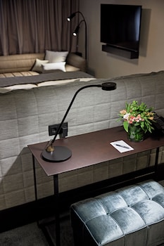Premium Room, 1 King Bed
