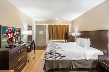 Business Room, 1 King Bed, Accessible (Smoke Free)