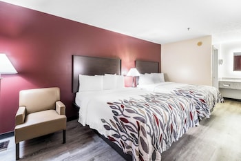 Deluxe Room, 2 Queen Beds, Non Smoking (Refrigerator & Microwave)