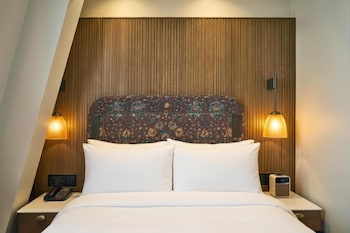 Double Room (Cozy) (Newly Refurbished)