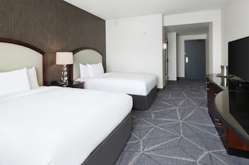 Room, 2 Double Beds, Accessible, Bathtub