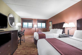Standard Room, 2 Queen Beds, Accessible (Communication, Roll-In Shower)
