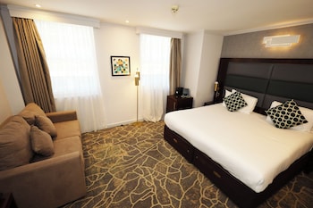 Executive Room, 1 King Bed with Sofa bed