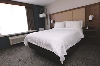 Standard Room, 1 Queen Bed