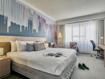 Privilege, Room, 1 Queen Bed