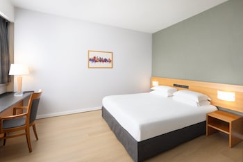 Premium Room, 1 King Bed