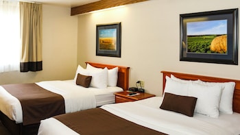 Standard Room, 2 Queen Beds, Non Smoking, Refrigerator & Microwave