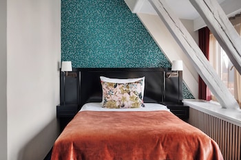Classic Single Room