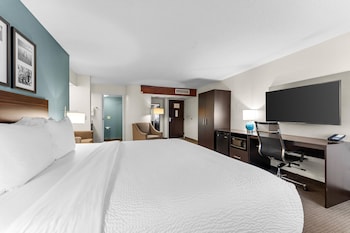 Room | 1 King Bed + Sofa Bed | Sleeps 3 | Free Breakfast