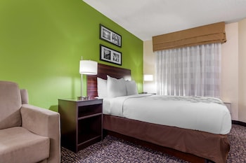 Suite, 2 Queen Beds, Non Smoking