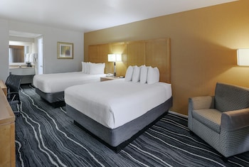 Deluxe Room, 2 Queen Beds, Non Smoking