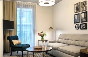 Suite