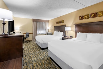 Room, 2 Queen Beds, Non Smoking