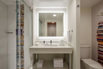 Room, 1 King Bed