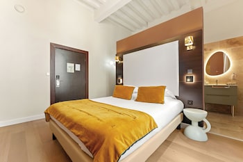 Signature Room
