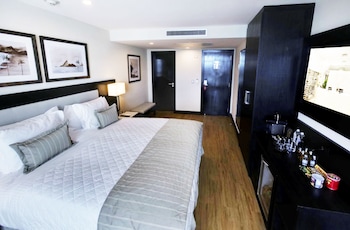 Superior Executivo com Cama Casal