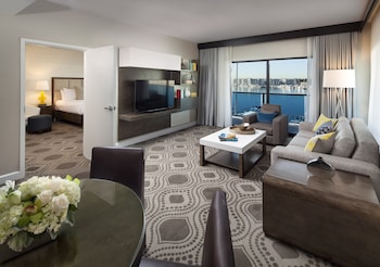 Suite, 1 Bedroom, Marina View