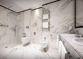 Deluxe Double Room, City View