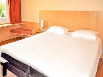 Standard Room, 1 Double Bed