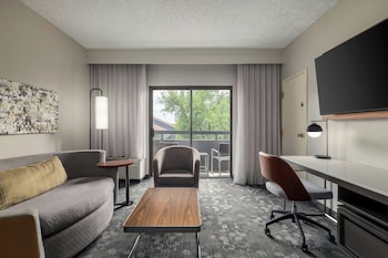 Suite, 1 Bedroom, Hearing Accessible