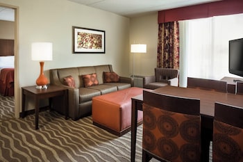 Suite, 2 Queen Beds, Accessible (Communication Accessible)