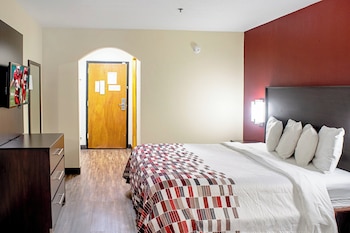 Deluxe Room, 1 King Bed, Accessible (Roll-In Shower, Smoke Free)