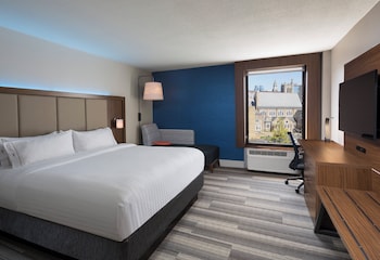 Standard Room, 1 King Bed (High Floor)