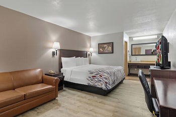 Deluxe Room, 1 King Bed, Non Smoking