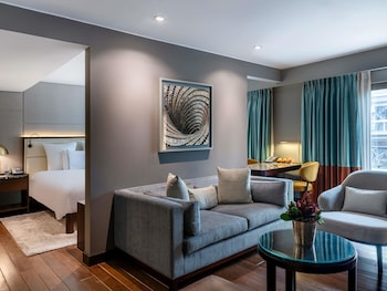 Junior Suite (Jacuzzi & Sofa Bed)