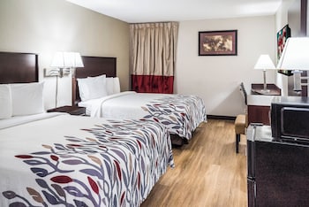 Deluxe Room, 2 Queen Beds (Smoke Free)