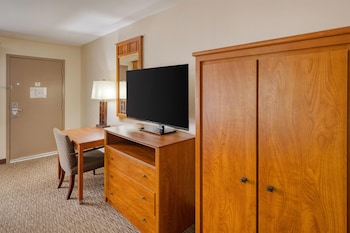 Standard Room, 2 Queen Beds, Non Smoking, Refrigerator & Microwave