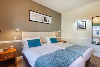 Classic Twin Room